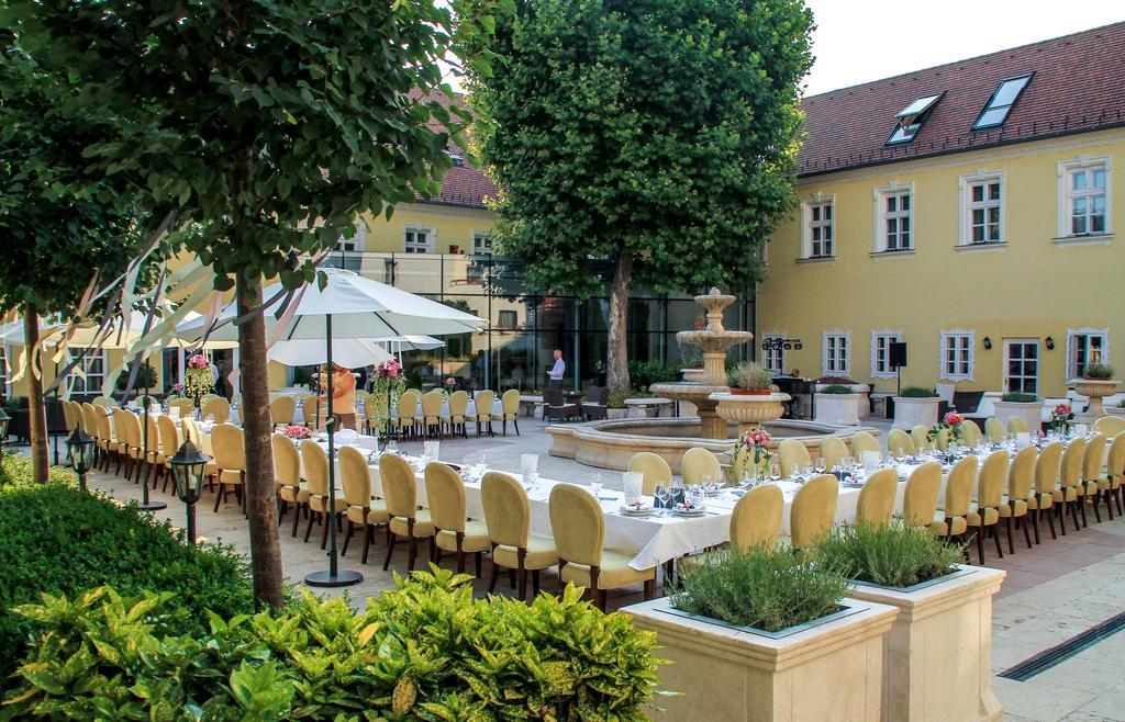Hotel Kristaly Imperial Tata Eksteriør bilde