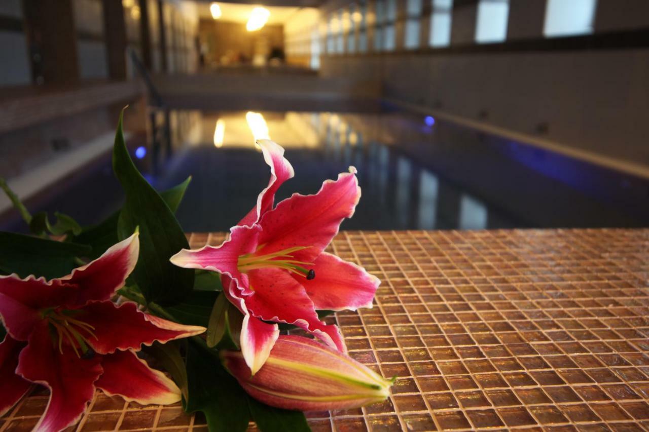 Hotel Kristaly Imperial Tata Eksteriør bilde